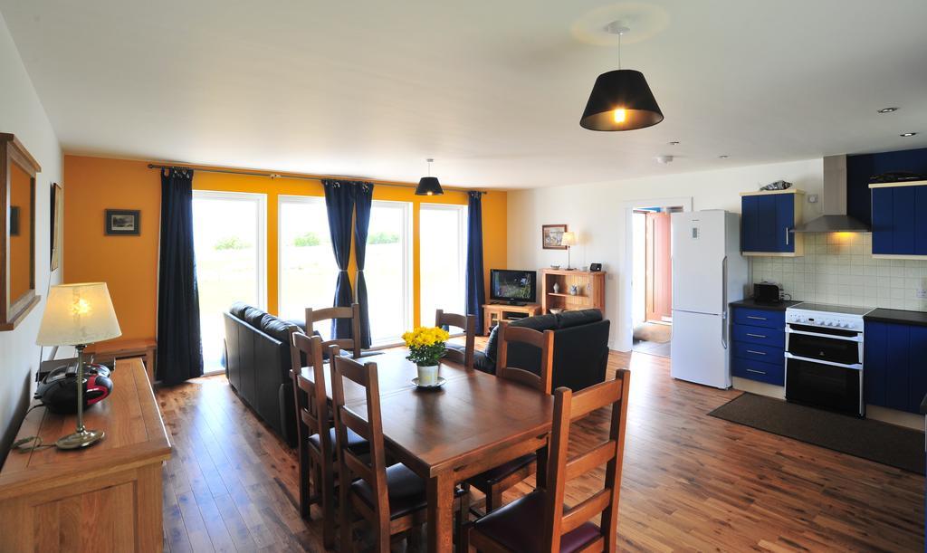 Hartaval & Baca Ruadh Apartment Staffin Luaran gambar