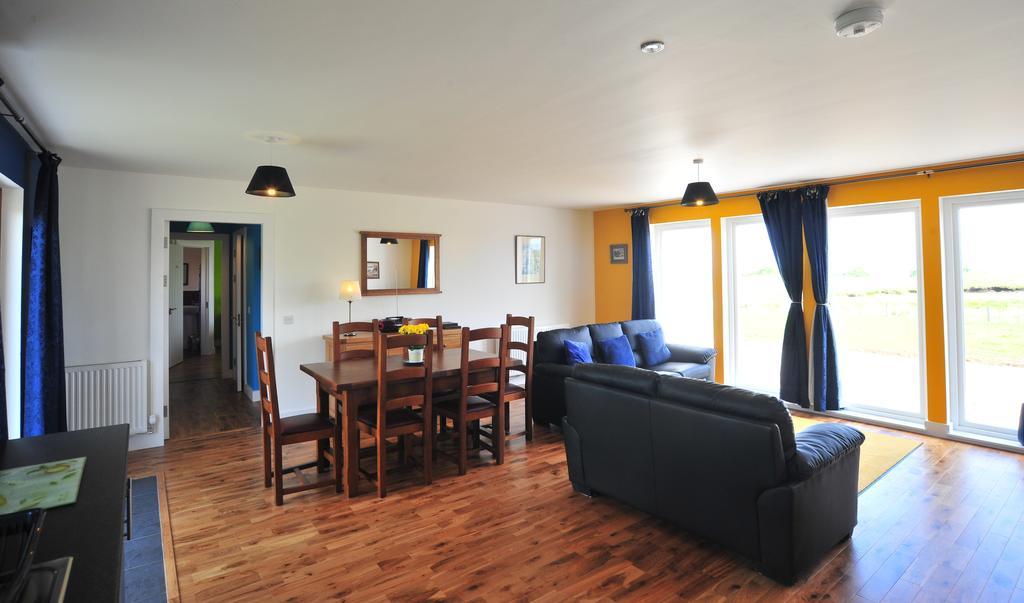 Hartaval & Baca Ruadh Apartment Staffin Luaran gambar