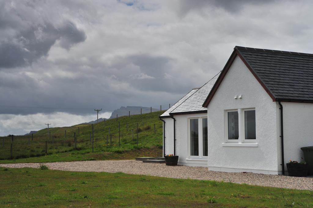Hartaval & Baca Ruadh Apartment Staffin Luaran gambar