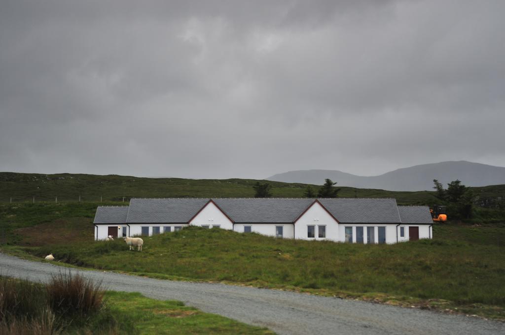 Hartaval & Baca Ruadh Apartment Staffin Luaran gambar